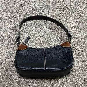 Dooney & Bourke purse